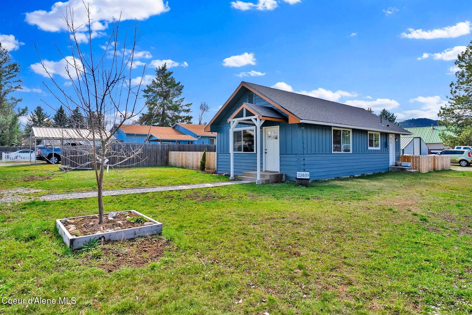 32489 North 7th Ave, Spirit Lake, ID 83869