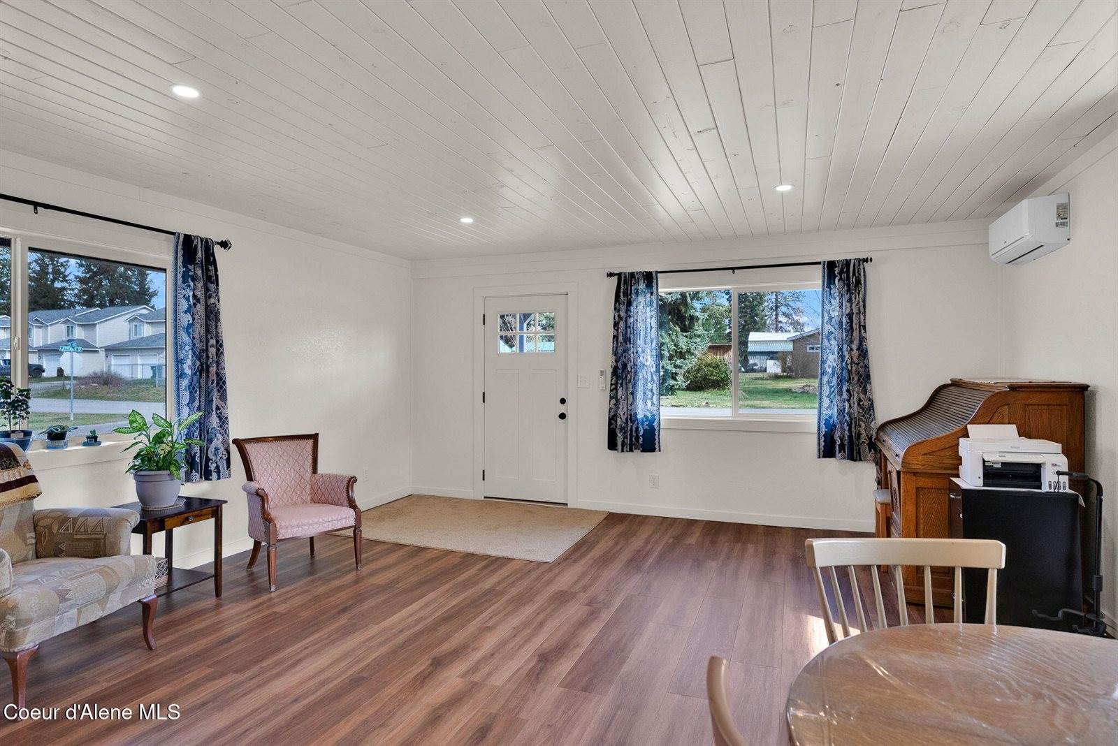 32489 North 7th Ave, Spirit Lake, ID 83869