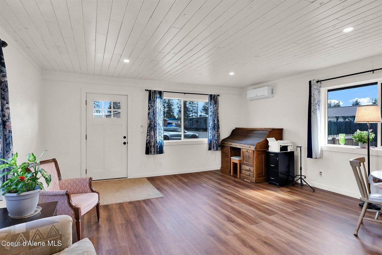 32489 North 7th Ave, Spirit Lake, ID 83869