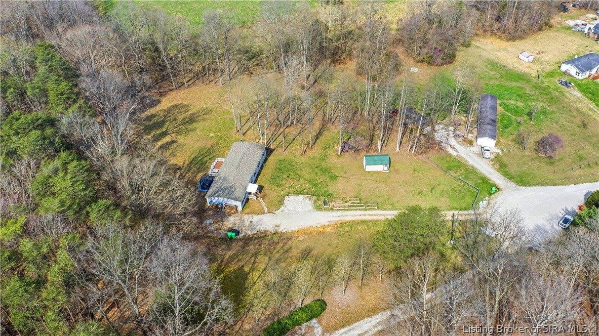 10109 South Maplewood Court, Pekin, IN 47165