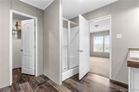 10109 South Maplewood Court, Pekin, IN 47165