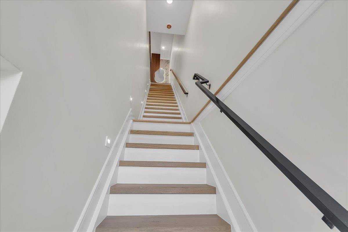 206 Clendenny Ave, JC, West Bergen, NJ 07304