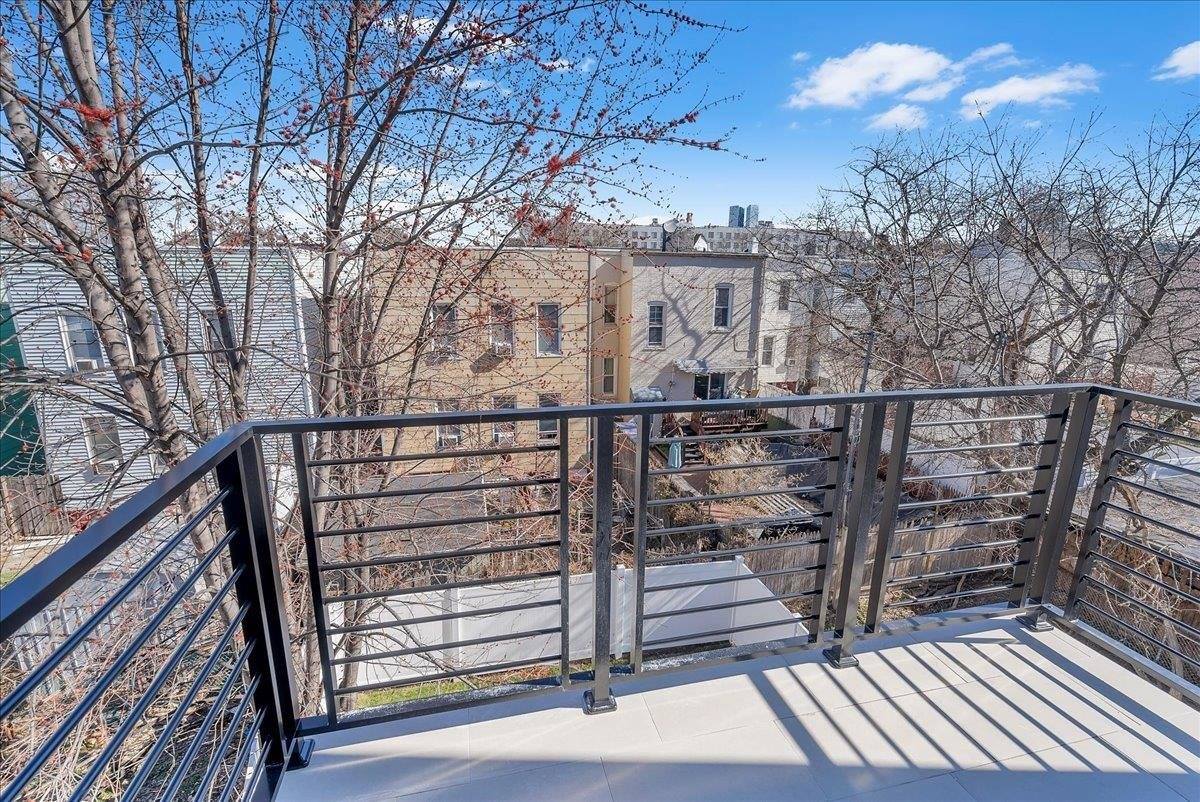 206 Clendenny Ave, JC, West Bergen, NJ 07304