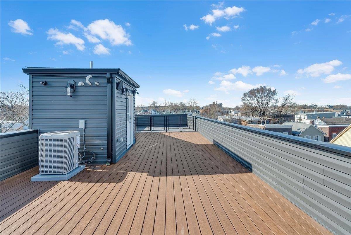 206 Clendenny Ave, JC, West Bergen, NJ 07304