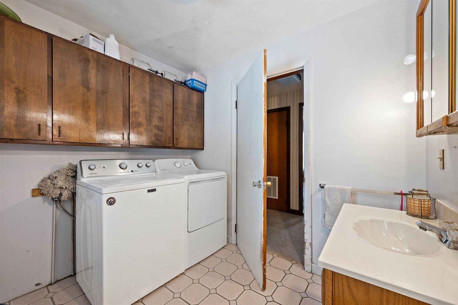 273 Dow Road, Orrington, ME 04474