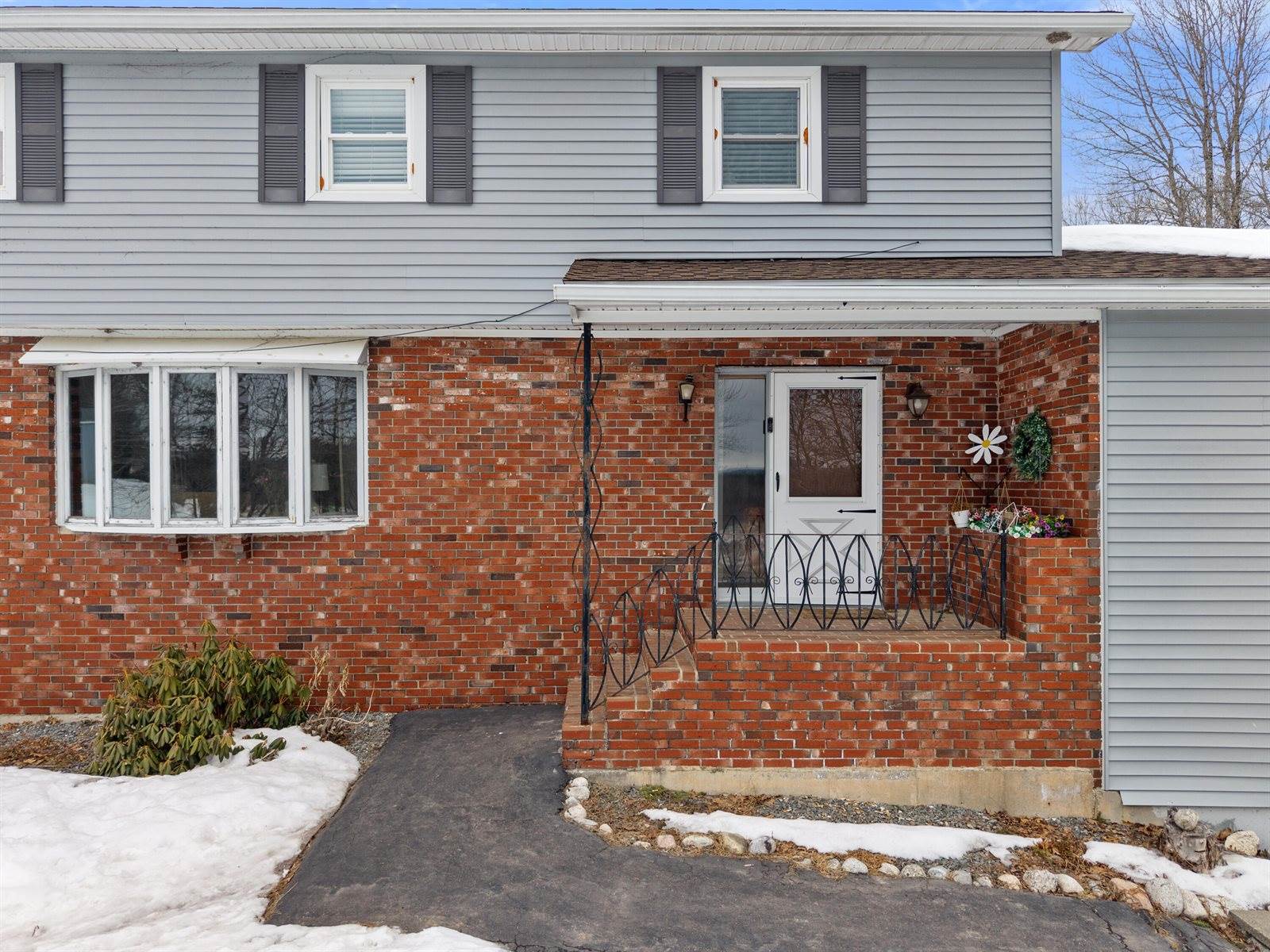 273 Dow Road, Orrington, ME 04474