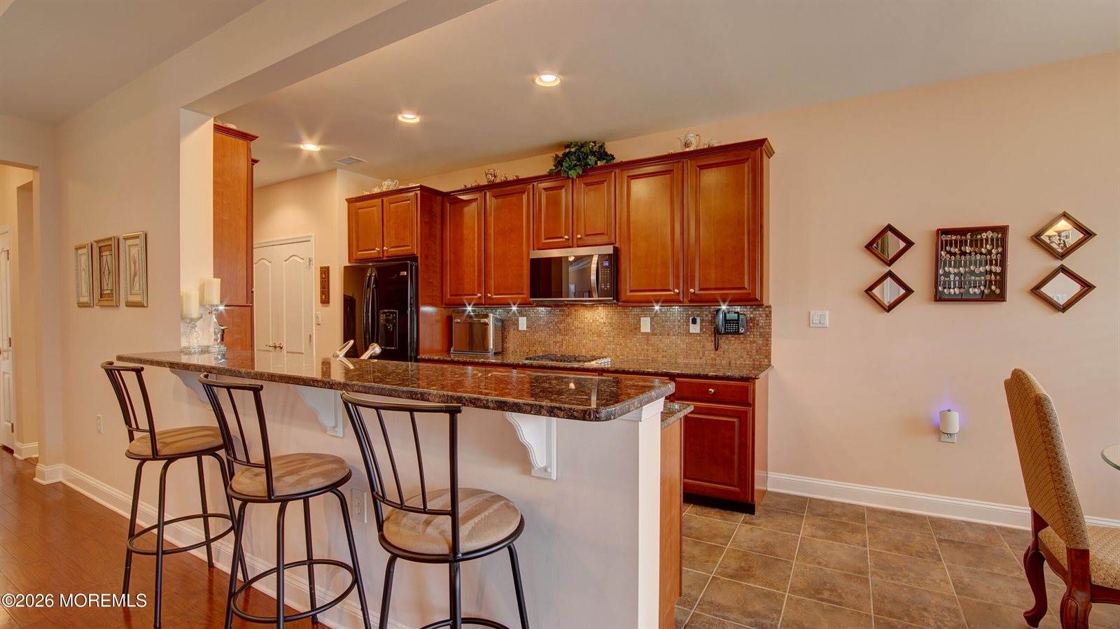 21 West Baccio Lane, Farmingdale, NJ 07727