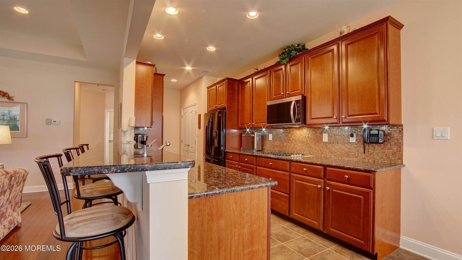 21 West Baccio Lane, Farmingdale, NJ 07727