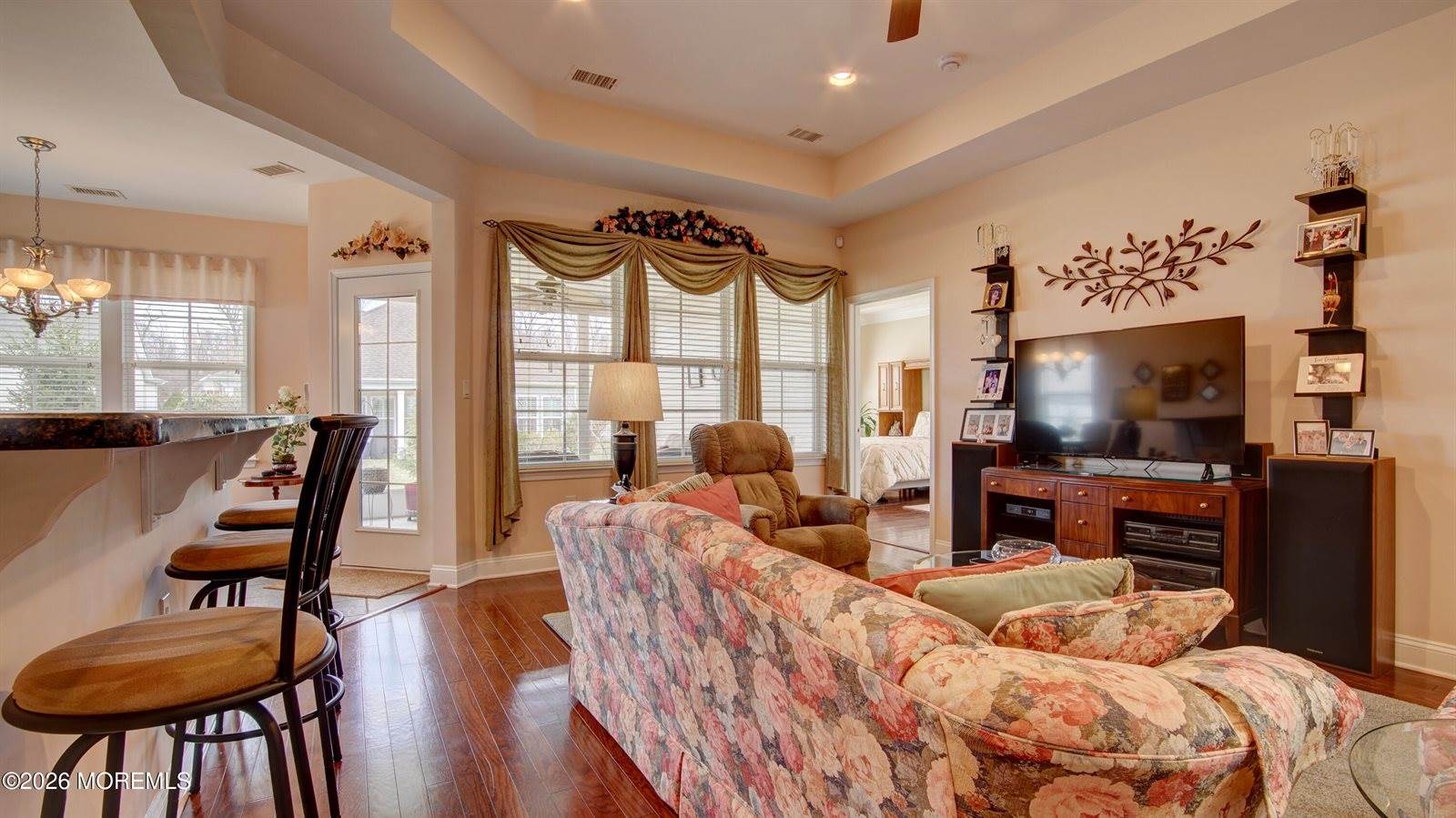 21 West Baccio Lane, Farmingdale, NJ 07727