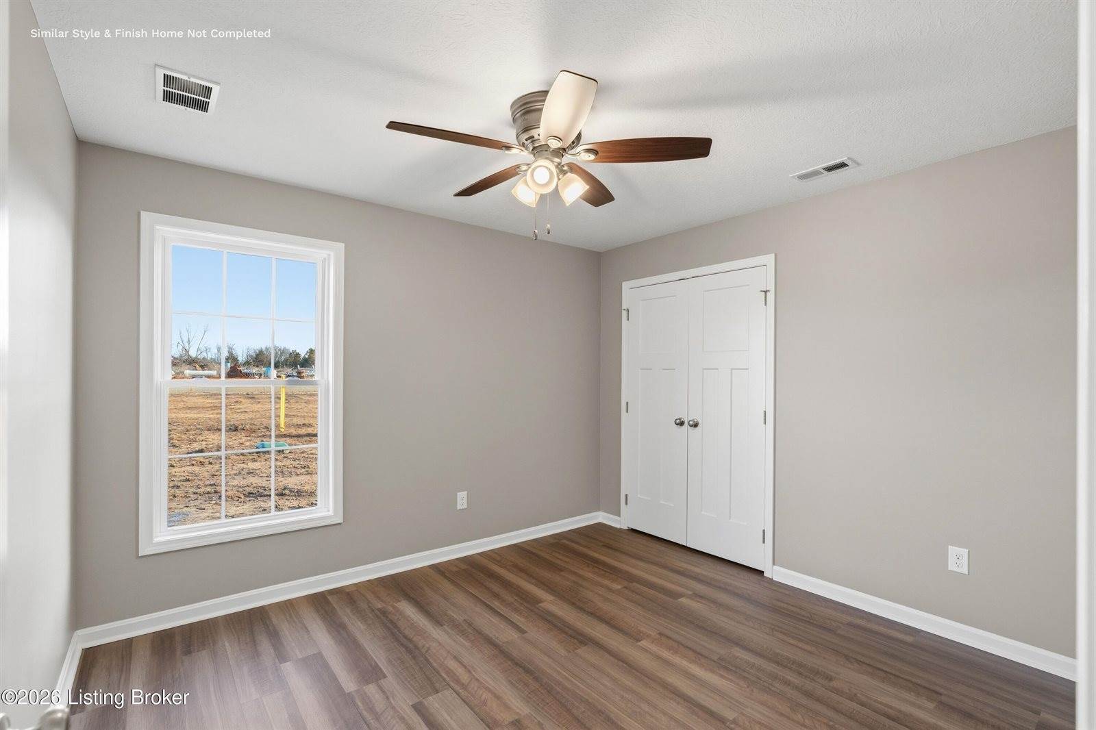 37 Paislynne Ct, Brandenburg, KY 40108