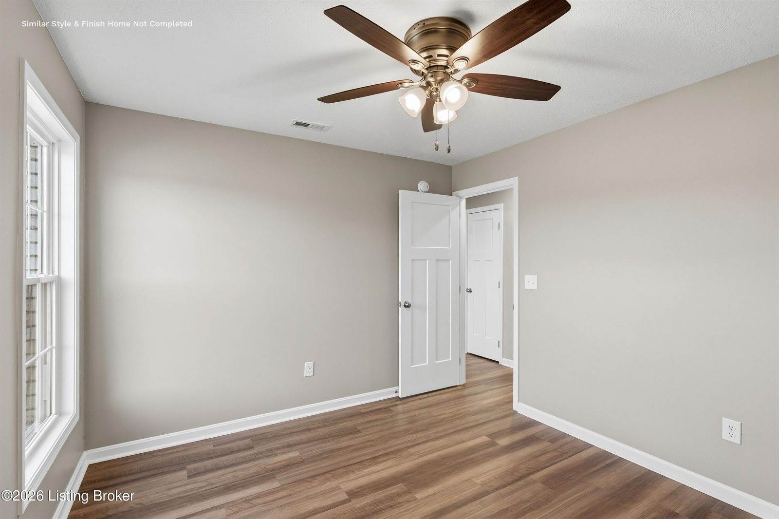 37 Paislynne Ct, Brandenburg, KY 40108