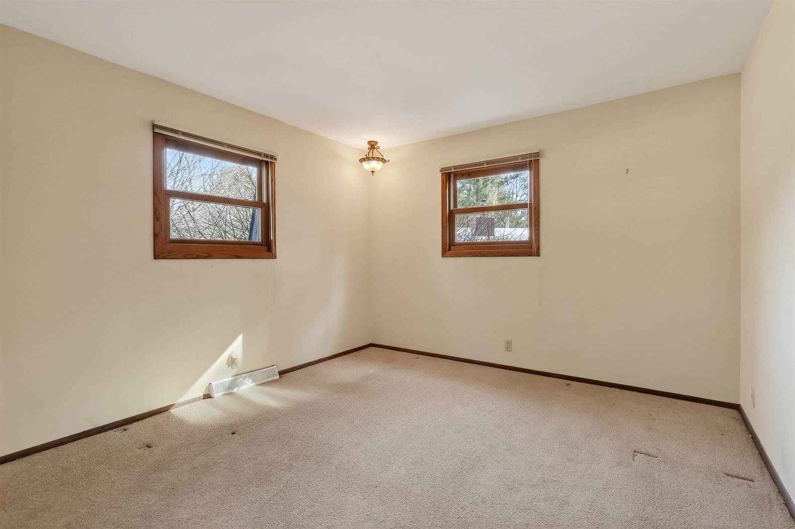 2641 Parkway Court, Wisconsin Rapids, WI 54494