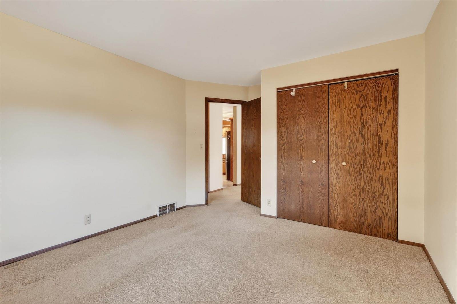 2641 Parkway Court, Wisconsin Rapids, WI 54494