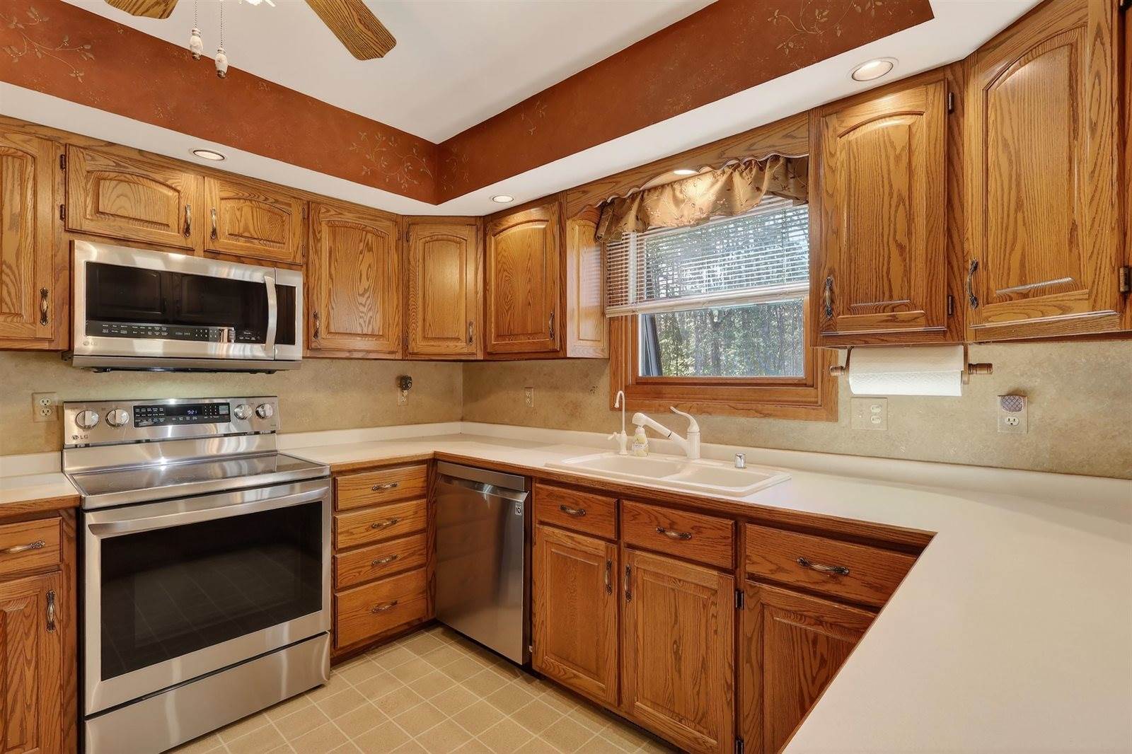 2641 Parkway Court, Wisconsin Rapids, WI 54494