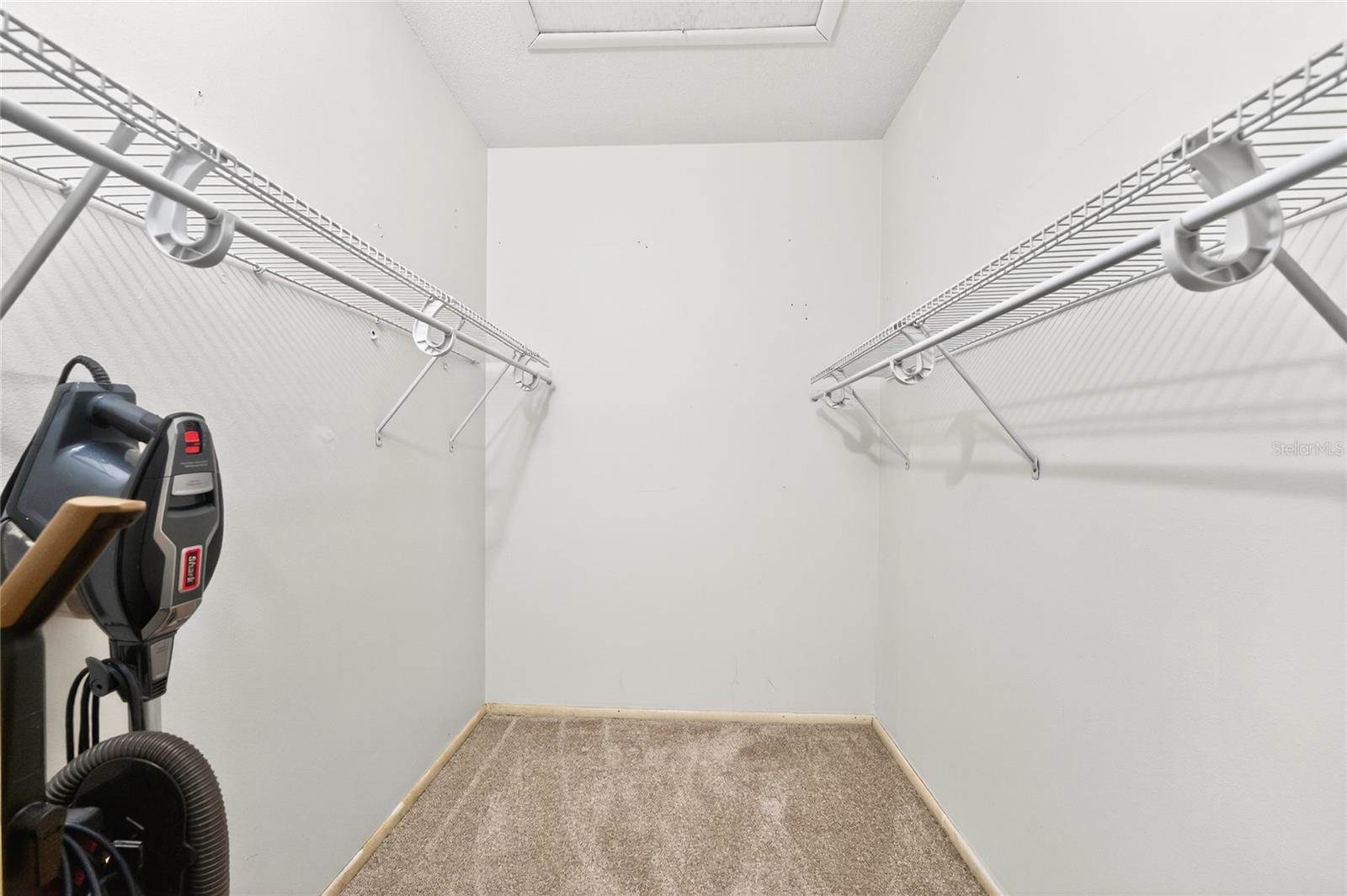 3972 Overlook Bend, #28, Sarasota, FL 34232