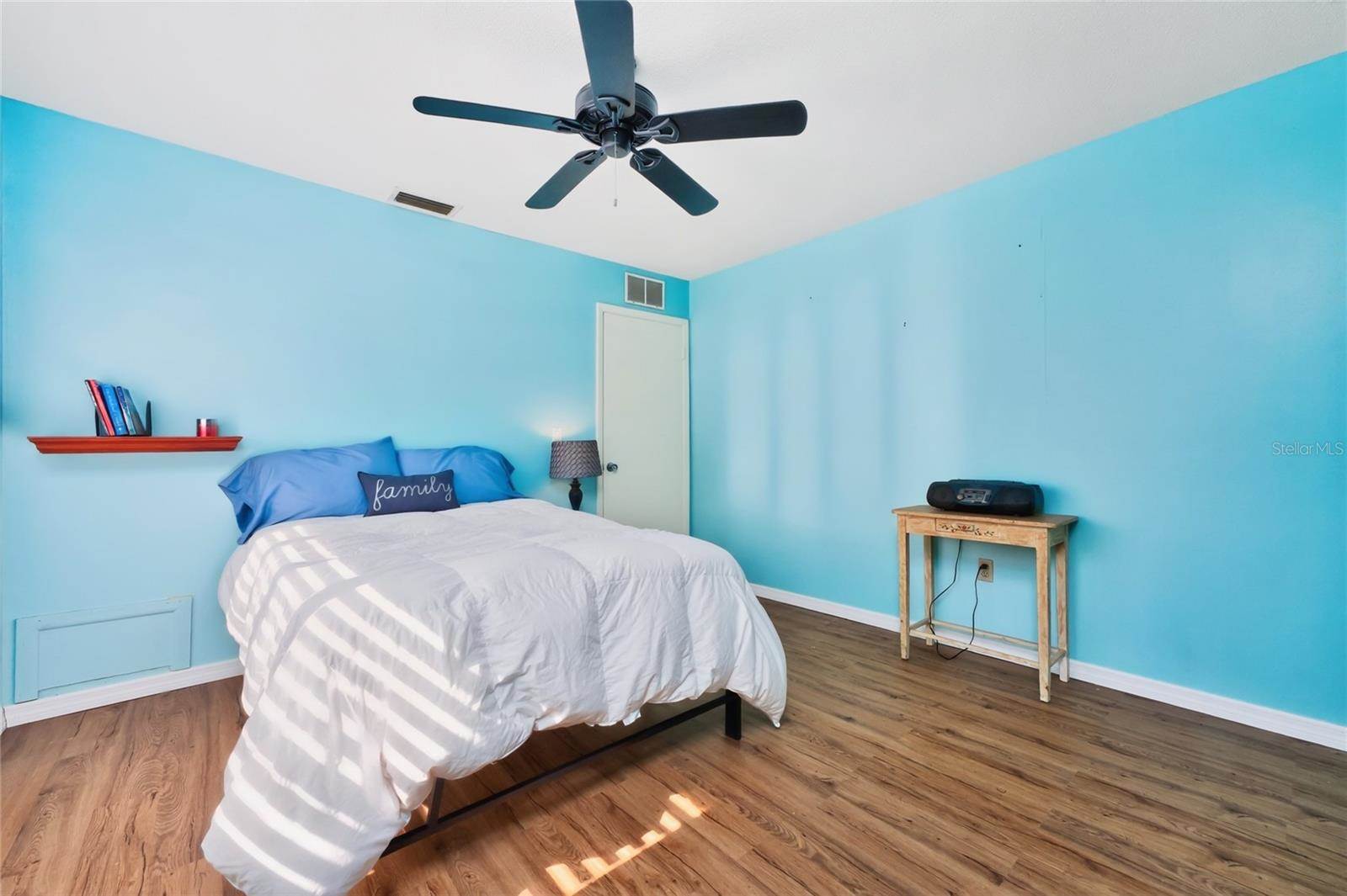 3972 Overlook Bend, #28, Sarasota, FL 34232