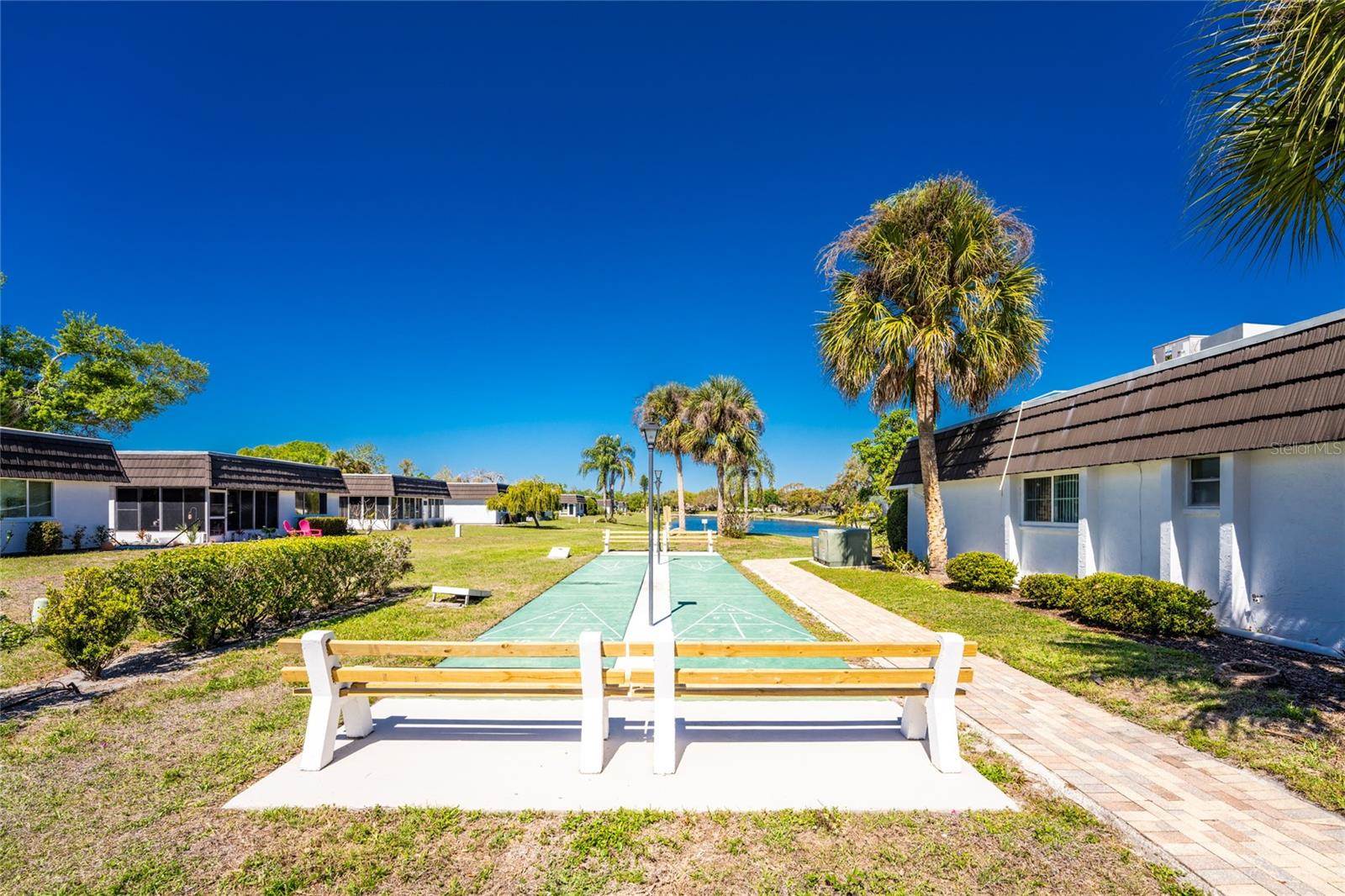 3972 Overlook Bend, #28, Sarasota, FL 34232