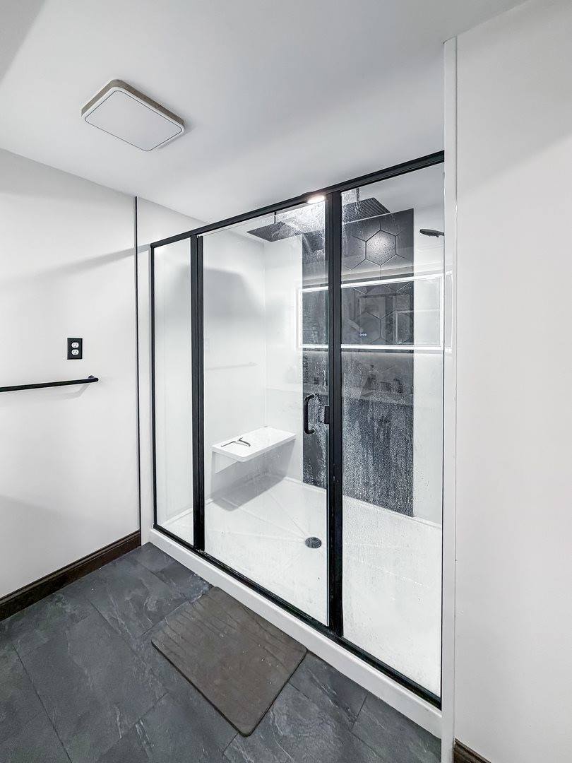 817 West Empire Street, Freeport, IL 61032