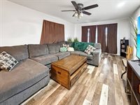 817 West Empire Street, Freeport, IL 61032