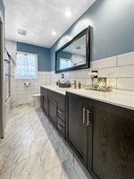 817 West Empire Street, Freeport, IL 61032