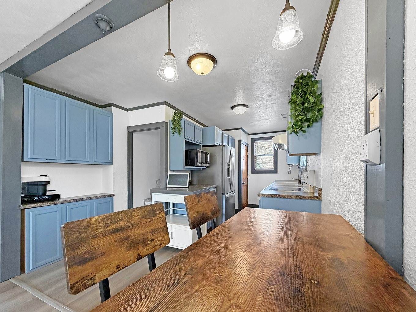 510 West Dewey Street, Freeport, IL 61032