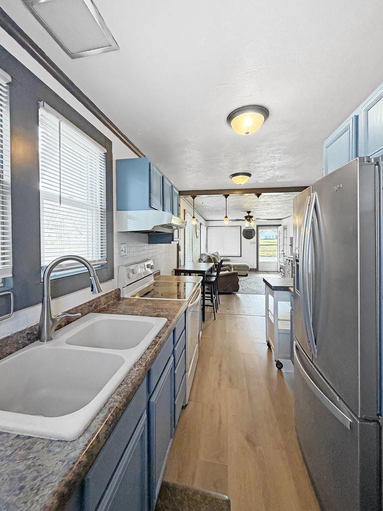 510 West Dewey Street, Freeport, IL 61032