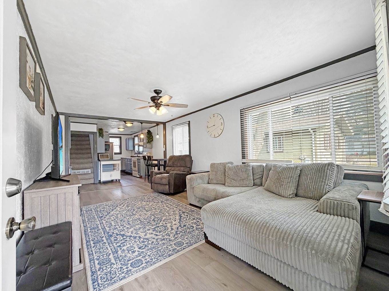 510 West Dewey Street, Freeport, IL 61032