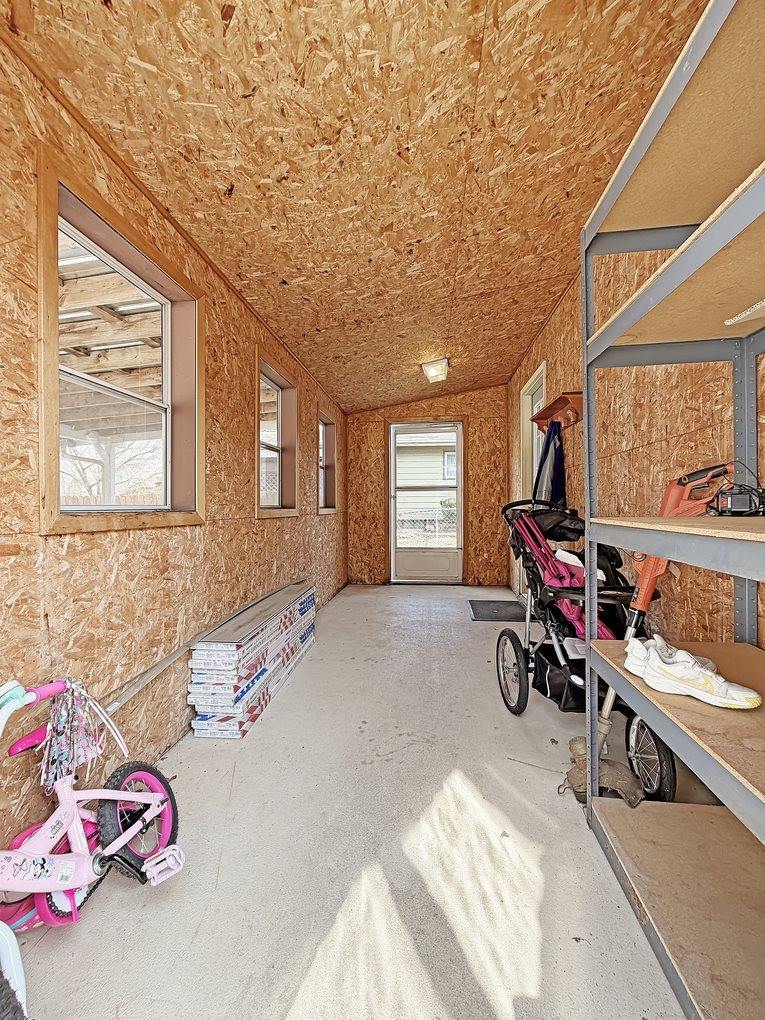 510 West Dewey Street, Freeport, IL 61032