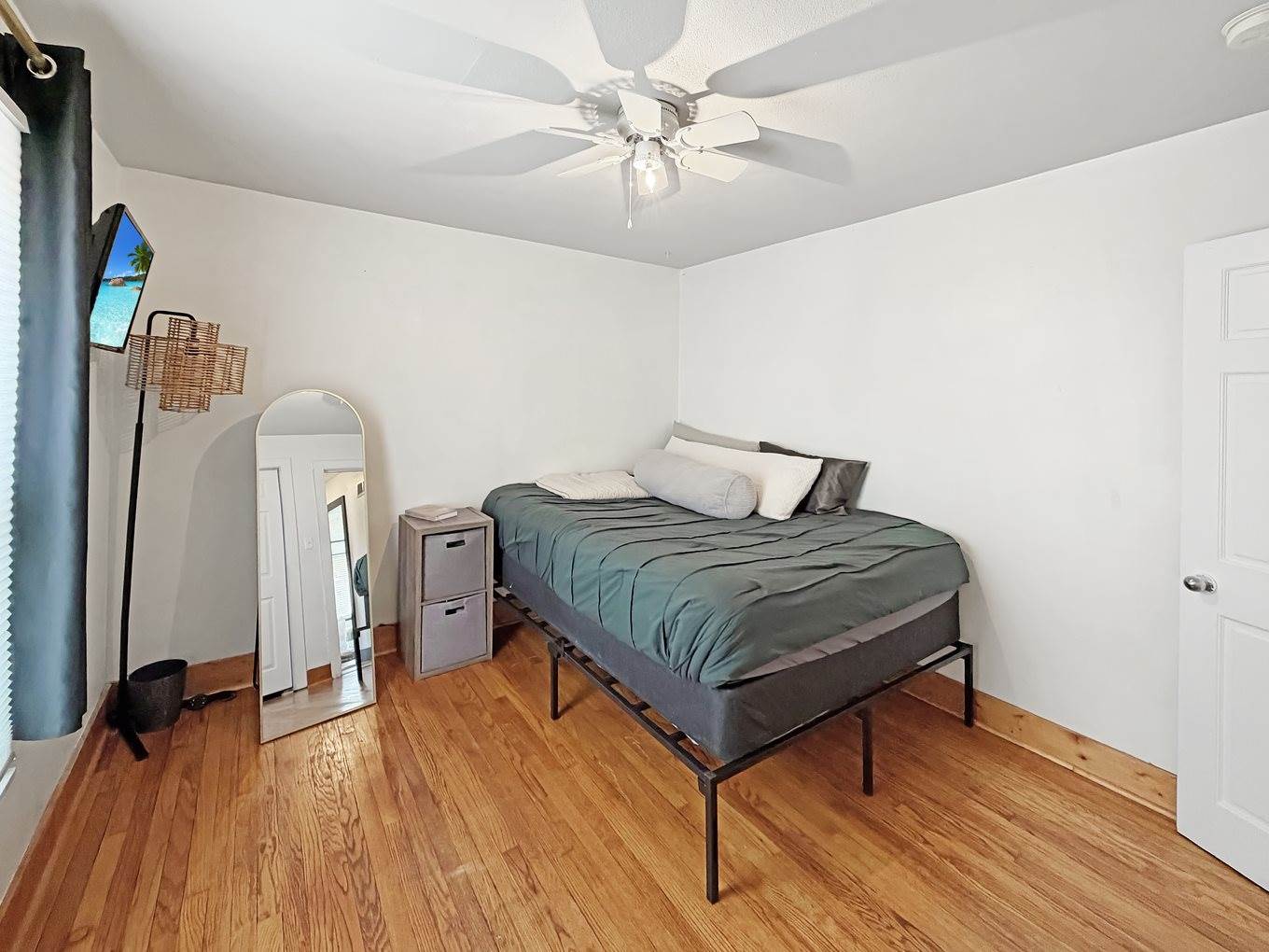 510 West Dewey Street, Freeport, IL 61032