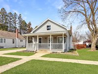510 West Dewey Street, Freeport, IL 61032