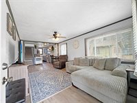 510 West Dewey Street, Freeport, IL 61032