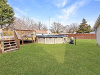 510 West Dewey Street, Freeport, IL 61032