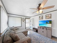 510 West Dewey Street, Freeport, IL 61032