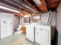 510 West Dewey Street, Freeport, IL 61032