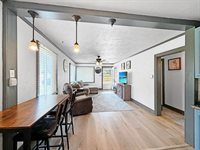 510 West Dewey Street, Freeport, IL 61032