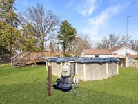 510 West Dewey Street, Freeport, IL 61032