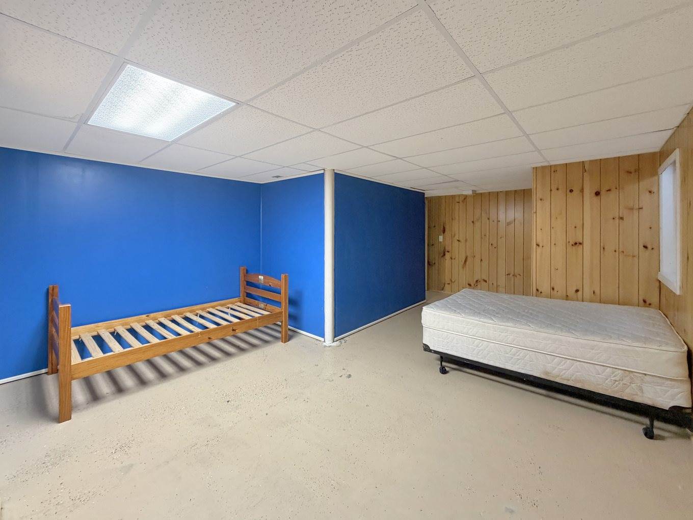 1318 Ridgefield Road, Freeport, IL 61032