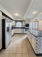 1318 Ridgefield Road, Freeport, IL 61032