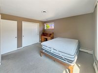 1318 Ridgefield Road, Freeport, IL 61032