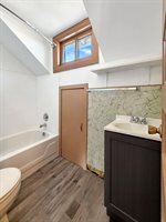 430 West American Street, Freeport, IL 61032