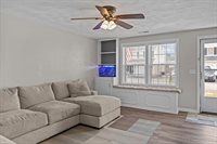 103 Juniper Ln, Tewksbury, MA 01876