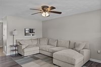 103 Juniper Ln, Tewksbury, MA 01876