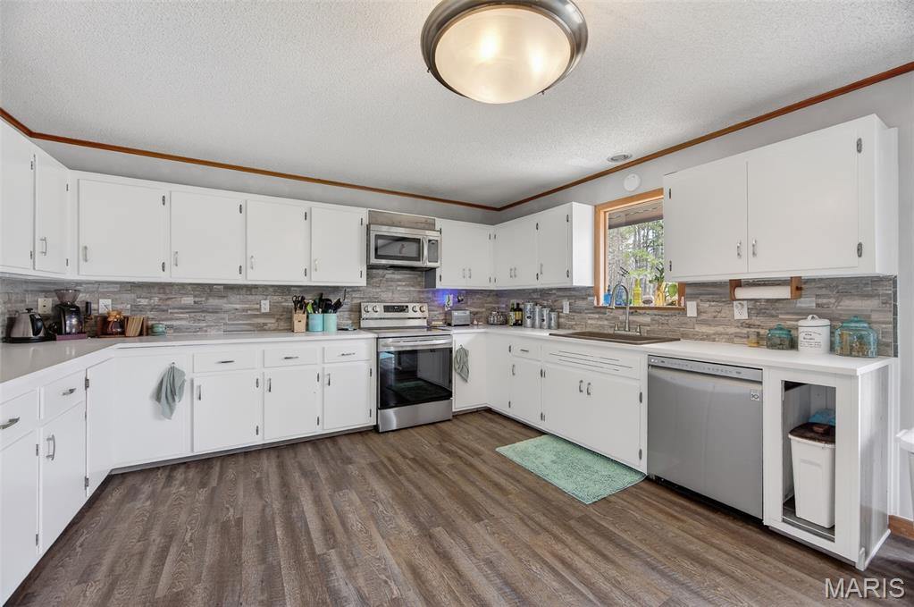 17075 Highway BB, Licking, MO 65542