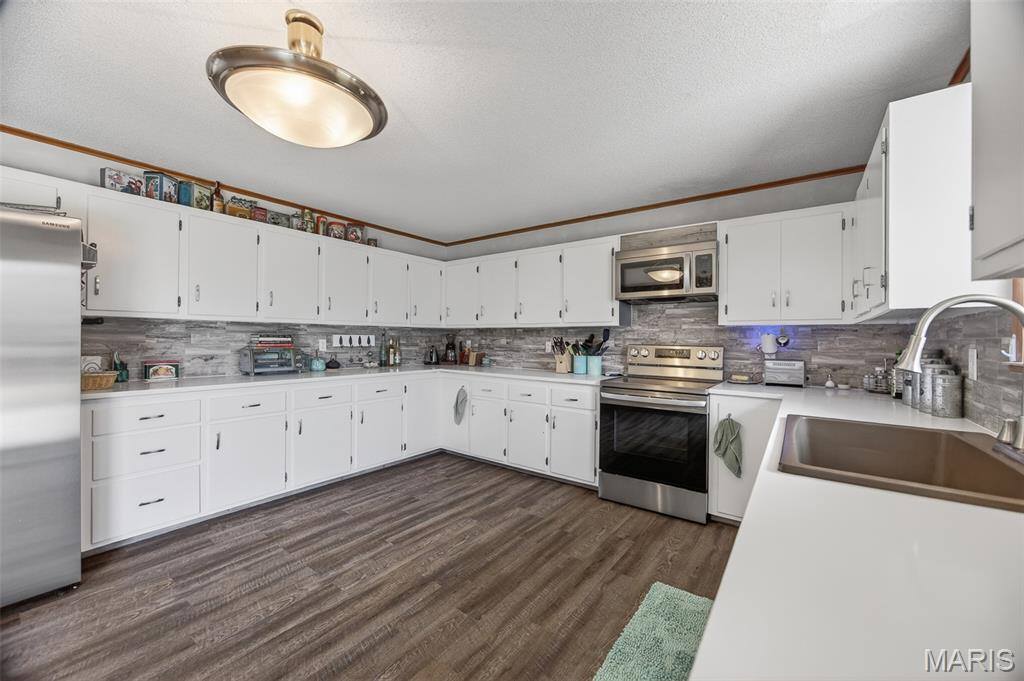 17075 Highway BB, Licking, MO 65542