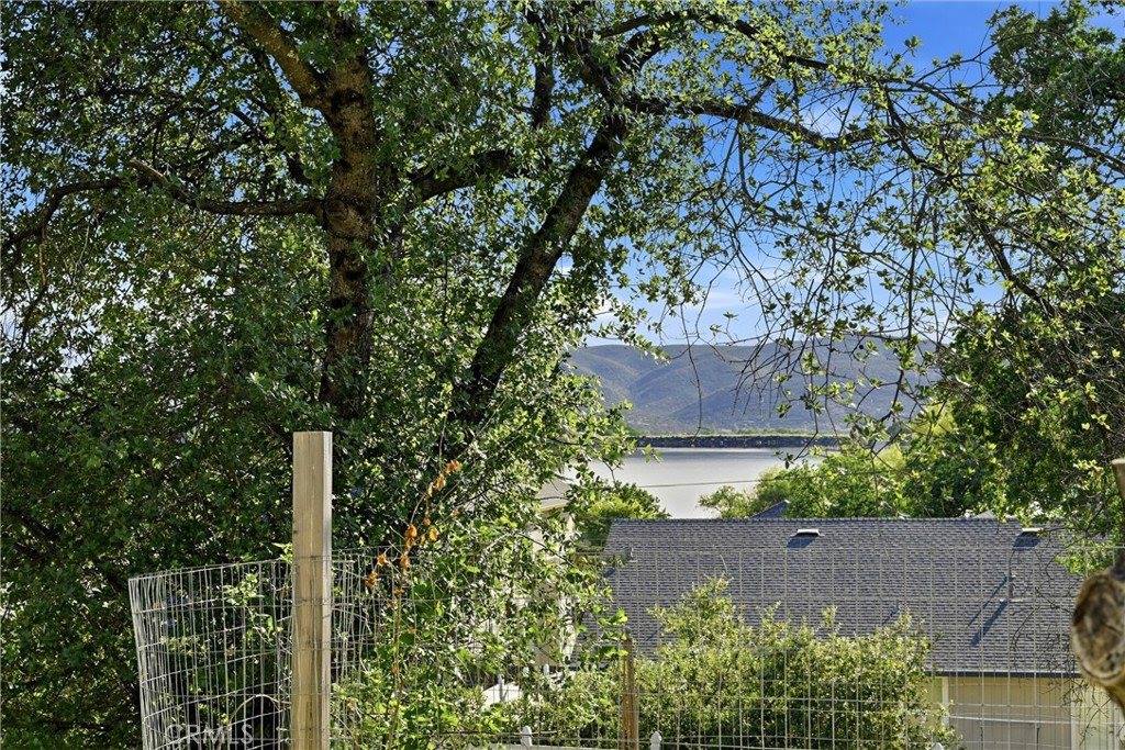 18669 Deer Hill, Hidden Valley Lake, CA 95467