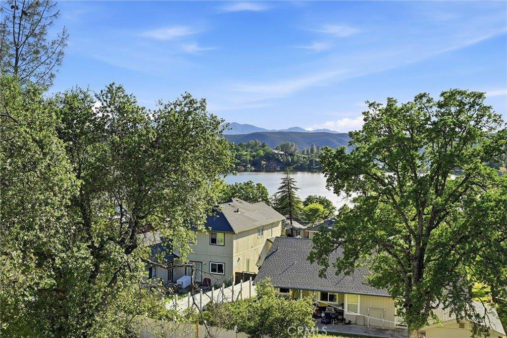 18669 Deer Hill, Hidden Valley Lake, CA 95467