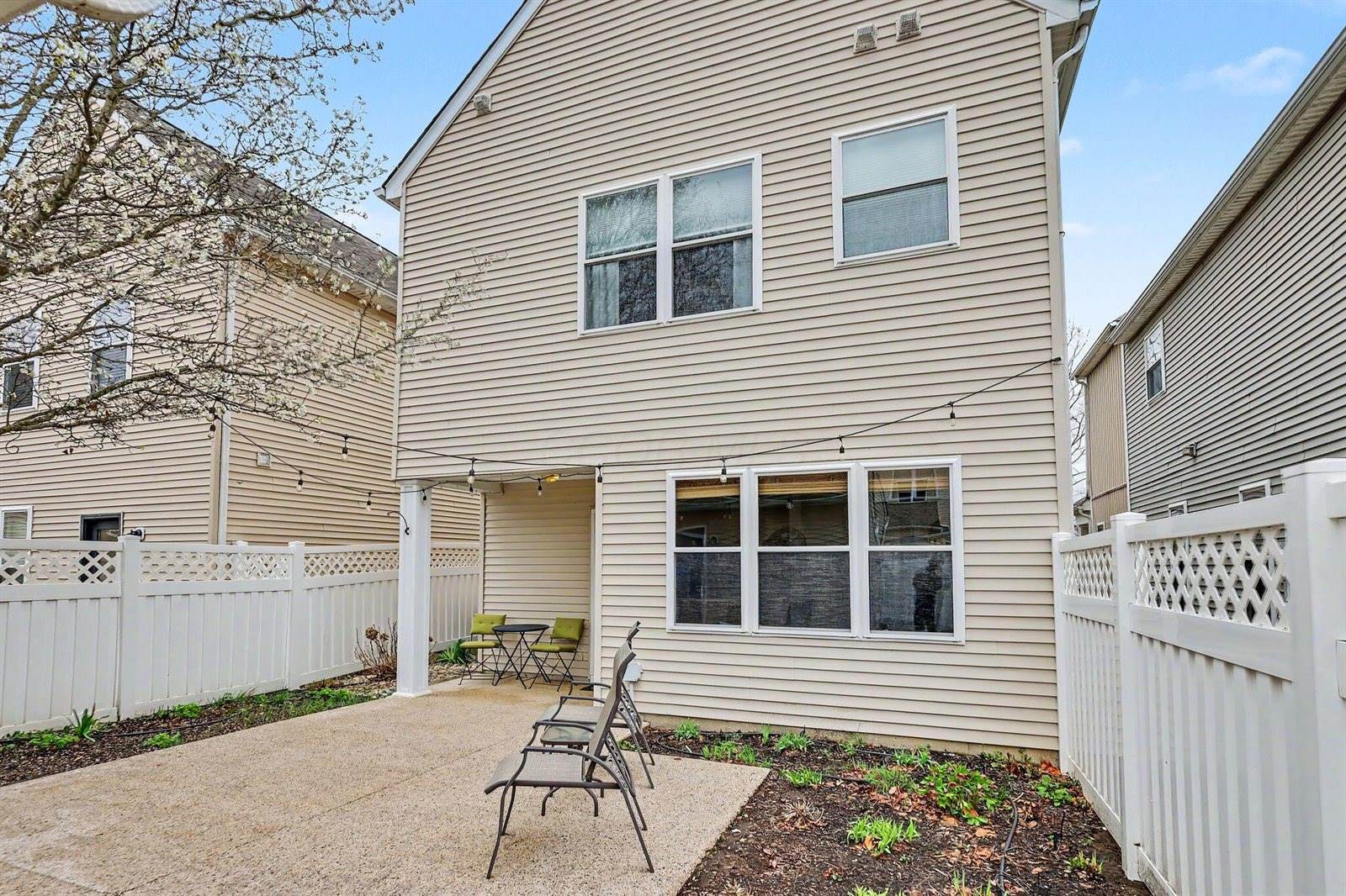 6131 Rackley Way, Westerville, OH 43081