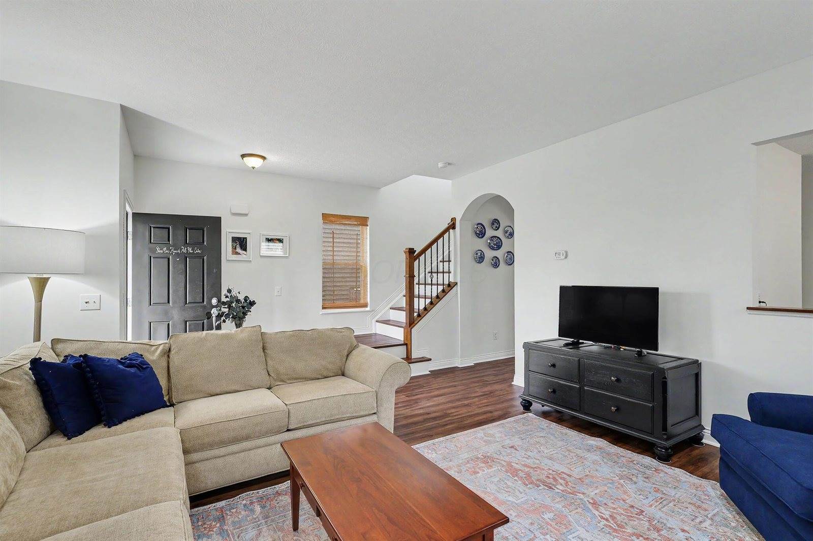 6131 Rackley Way, Westerville, OH 43081