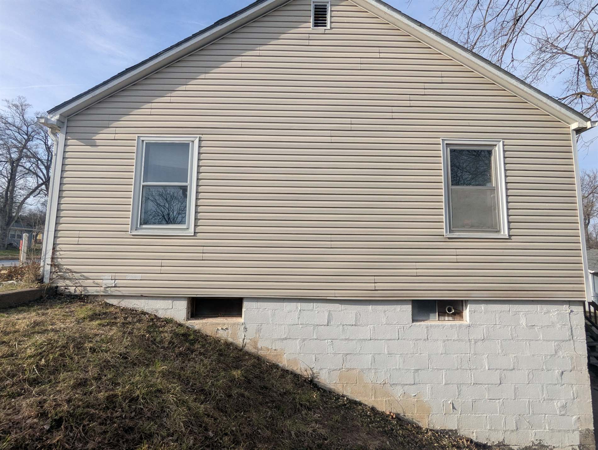 601 Walnut Street, Wamego, KS 66547