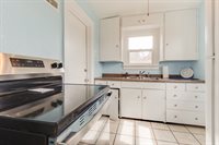 823 Loa Street, Lansing, MI 48910